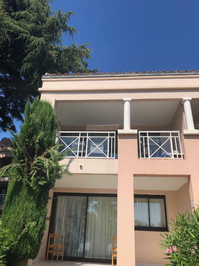 T2 Superbe Vue Mer Канны Экстерьер фото